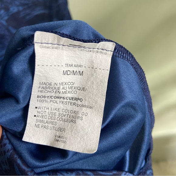 UNDER ARMOUR, Size M - Picture 7 of 7